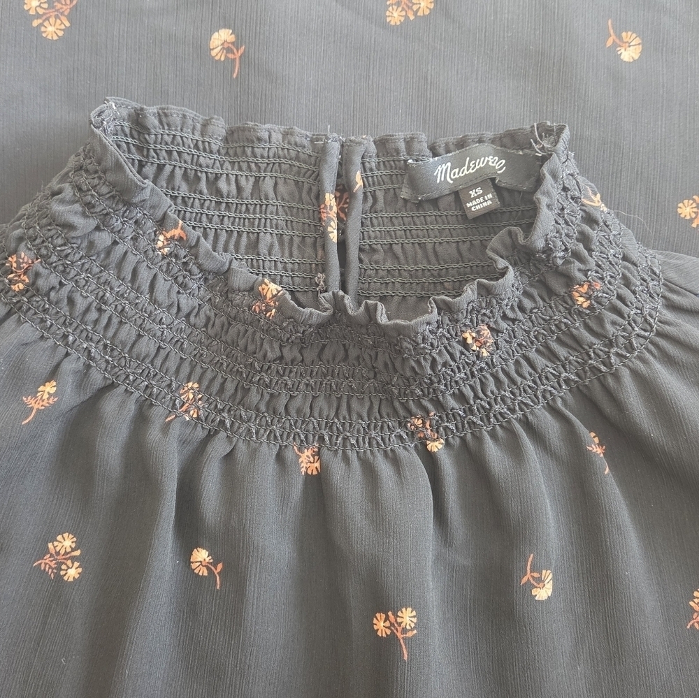 Madewell Smocked Mockneck Top - Picture 6 of 9
